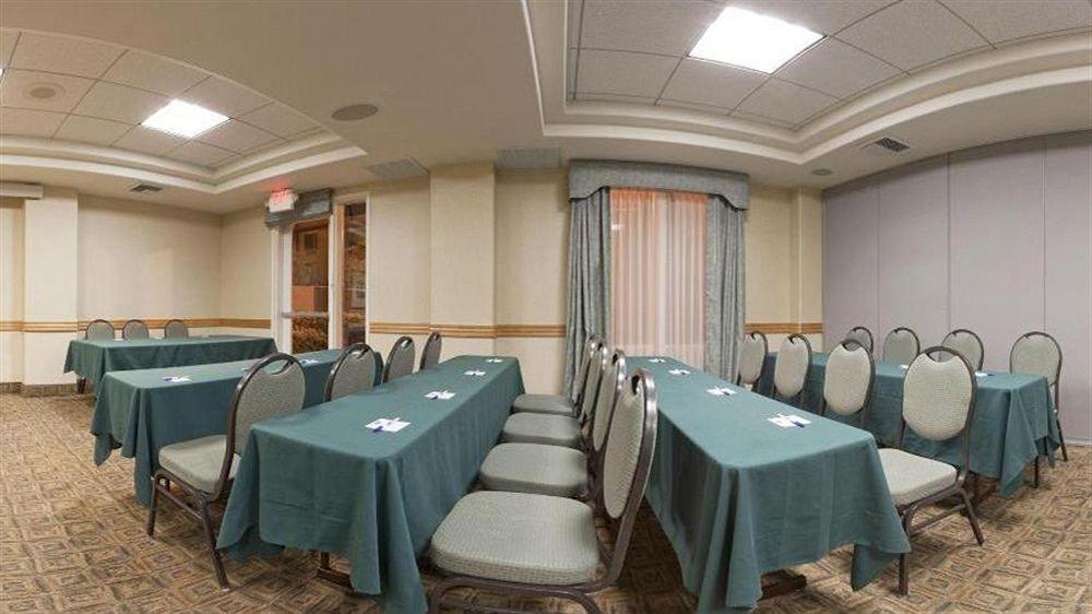 Hotel Express & By Ihg