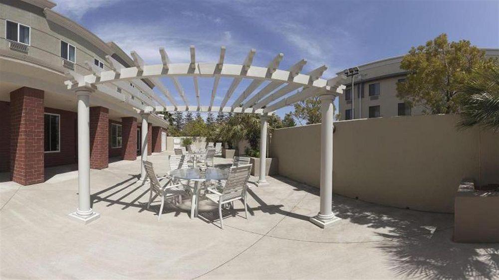 Express & By Ihg Vacaville
