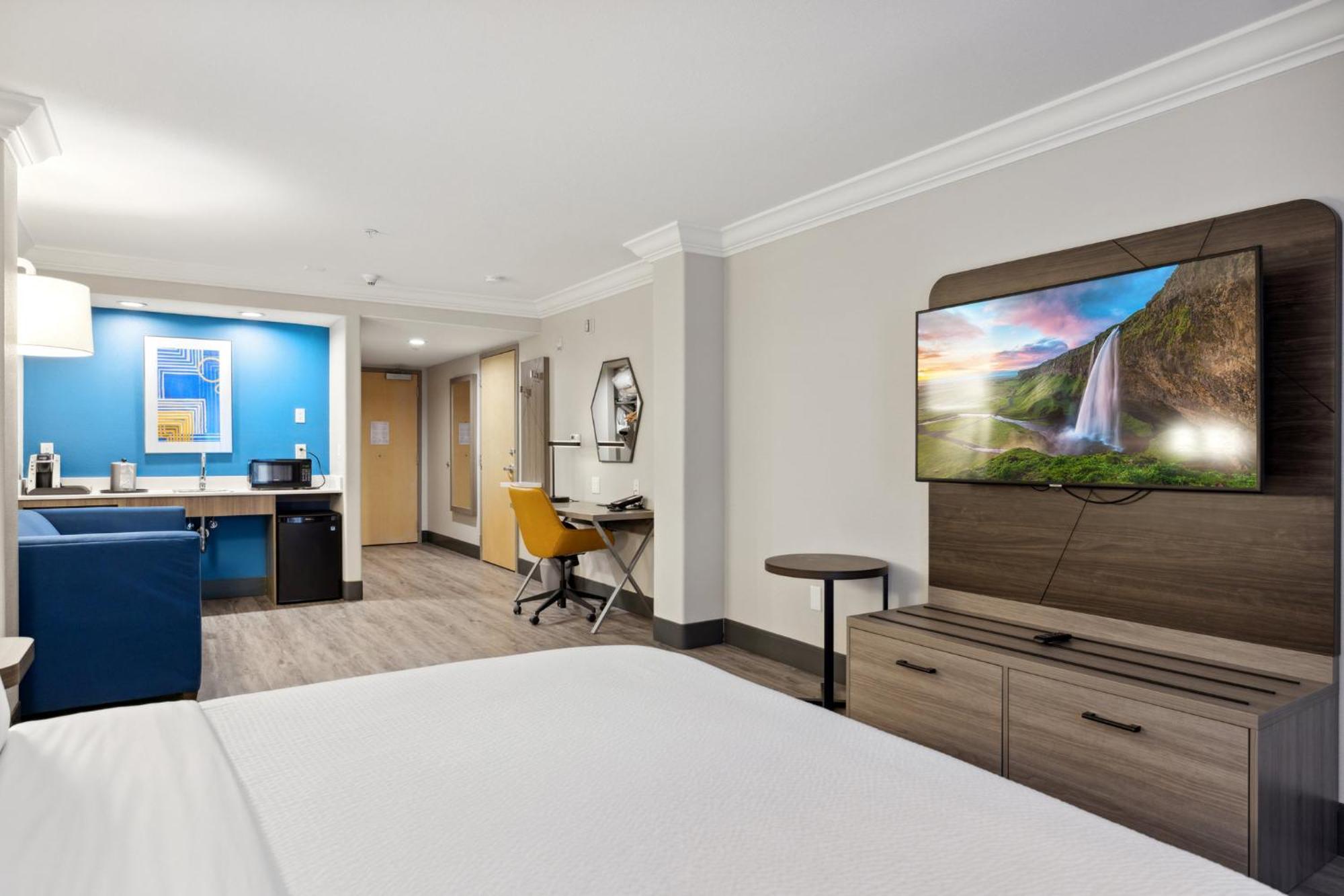 Hotel Express & By Ihg Vacaville