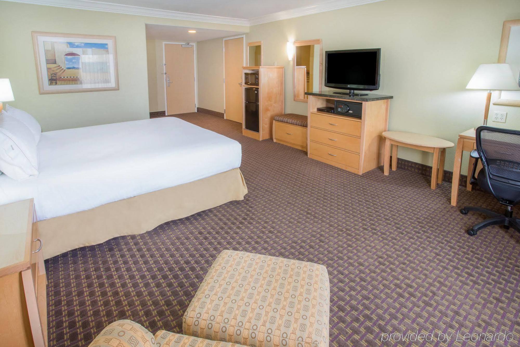 Express & By Ihg Hotel Vacaville