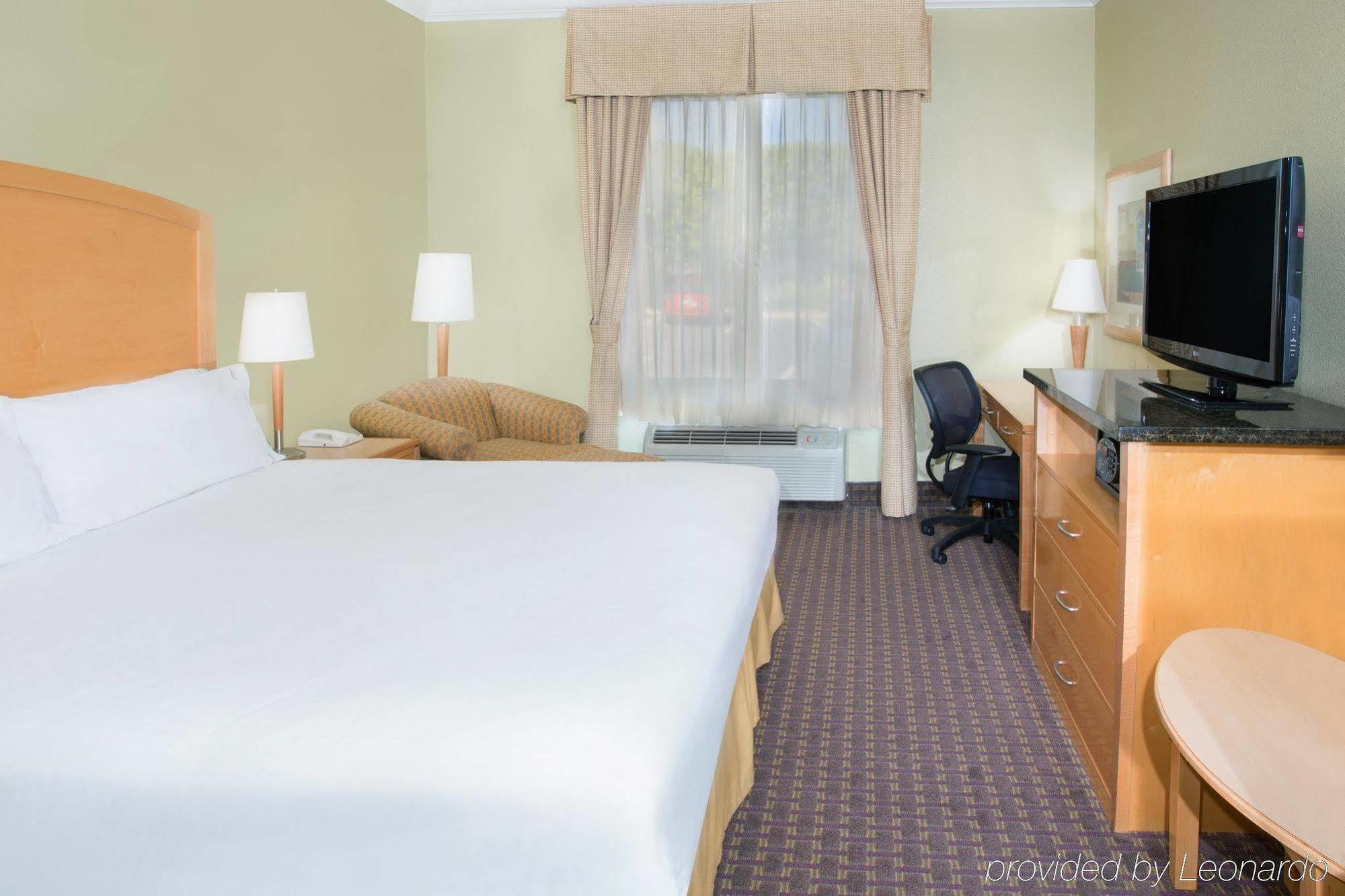 Hotel Express & By Ihg Vacaville