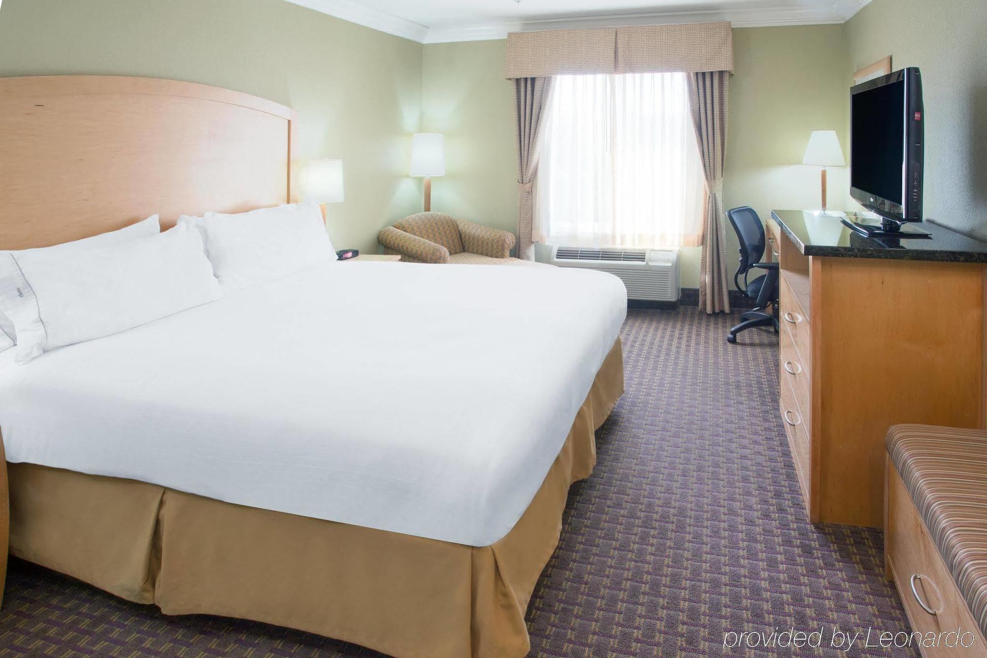 Express & By Ihg Vacaville